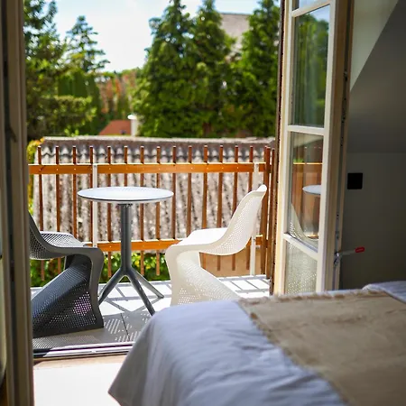 아파트 Pipacs Es Buborek