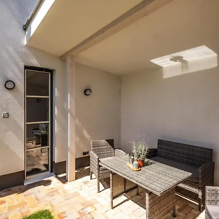 Pipacs Es Buborek 아파트